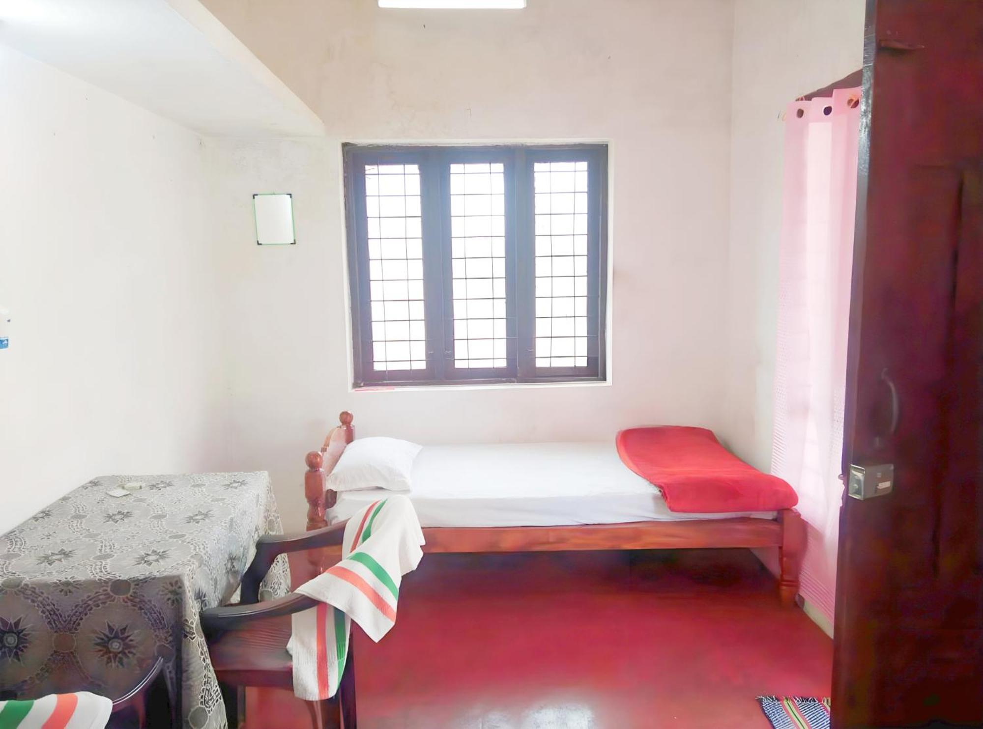 Thachattu Homestay Vaikom Экстерьер фото